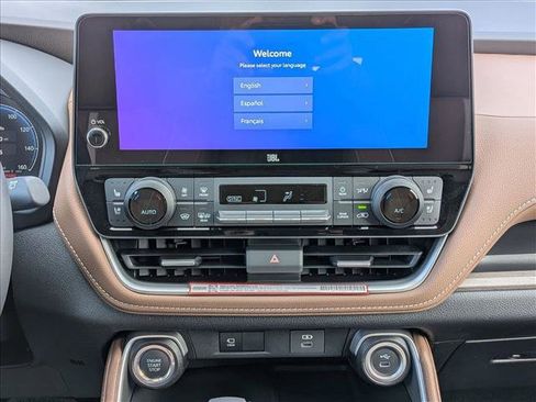 New 2026 Toyota Grand Highlander AWD image 12