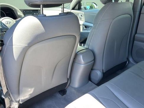Used 2021 Hyundai Elantra SEL FWD image 26