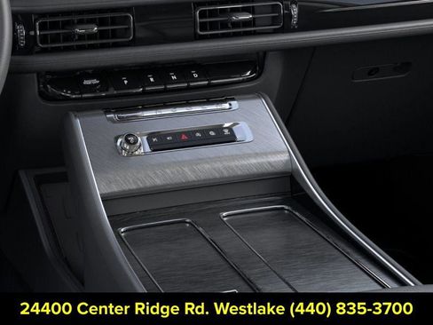 New 2026 Lincoln Aviator AWD image 15
