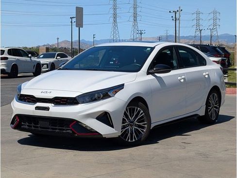 Used 2024 Kia Forte GT-Line w/ GT-Line Premium Package image 1