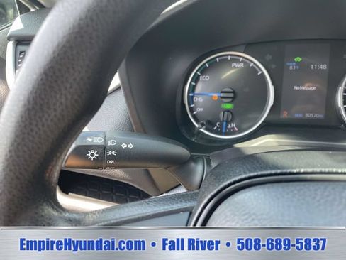 Used 2022 Toyota RAV4 LE AWD/4WD image 29