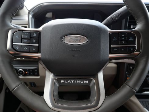 New 2026 Ford F250 Platinum w/ Platinum Plus Package AWD/4WD image 24
