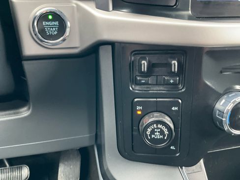 Certified 2022 Ford F150 XLT w/ Equipment Group 302A High image 22