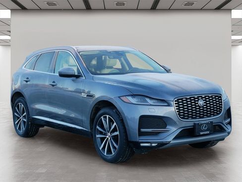 Used 2022 Jaguar F-PACE S image 1