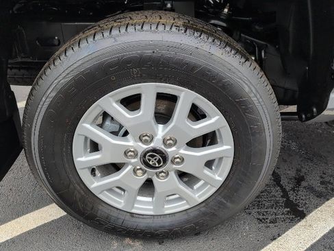 New 2025 Toyota Tacoma image 6