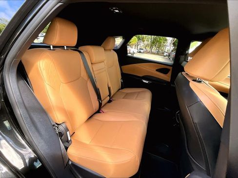 Used 2025 Lexus RX 350 FWD w/ Technology Package image 20