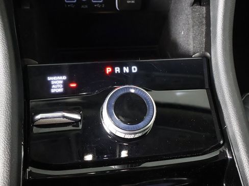 Used 2022 Jeep Grand Cherokee Limited image 48