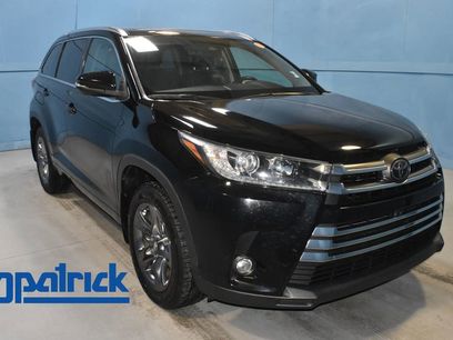 Used 2018 Toyota Highlander Limited Platinum