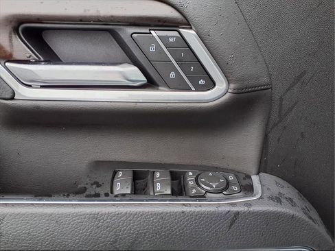 Used 2025 GMC Sierra 2500 Denali w/ Denali Reserve Package image 18