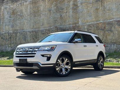 Used 2019 Ford Explorer Limited w/ Limited Luxury Package