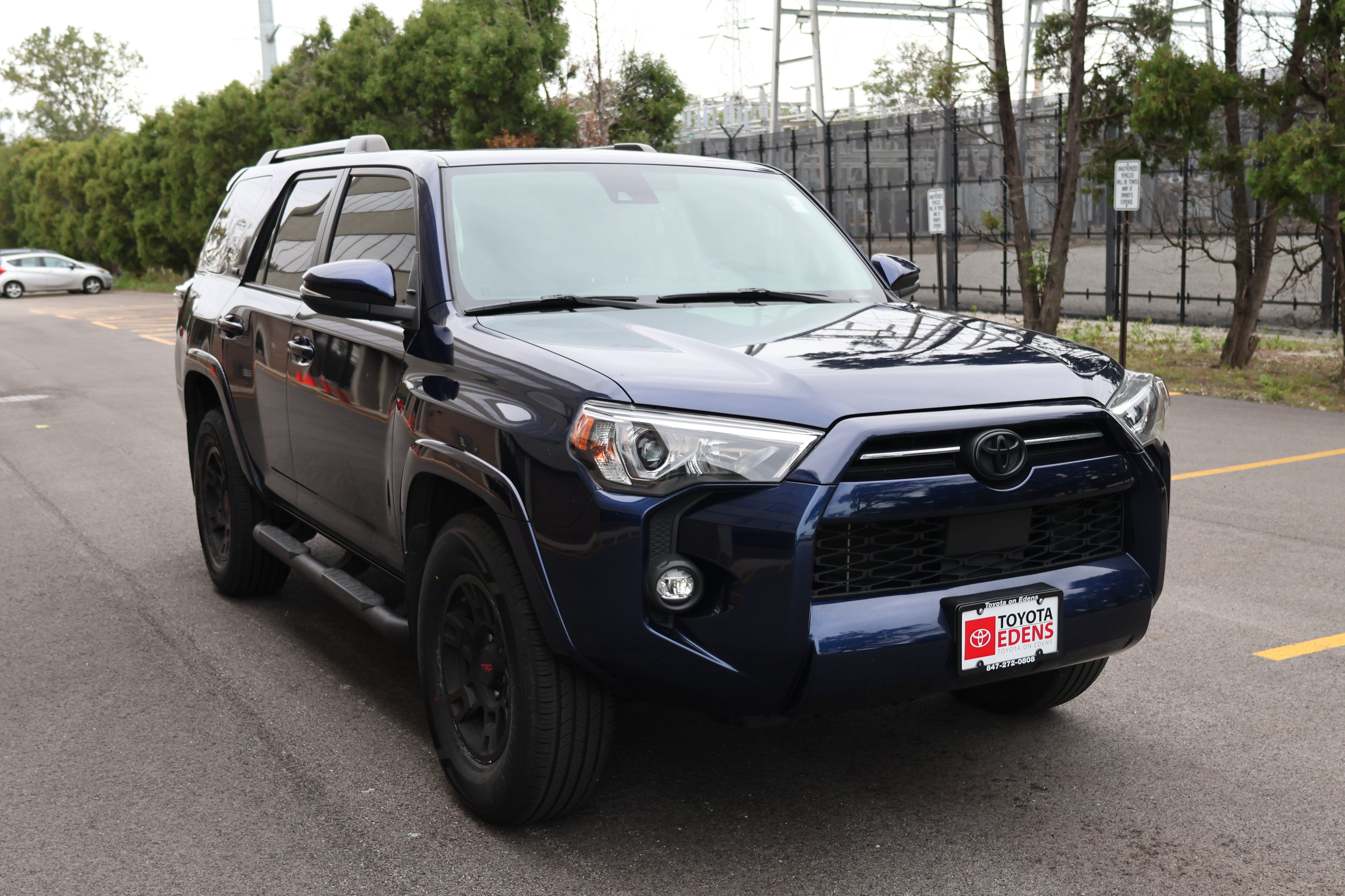 Used 2021 Toyota 4Runner SR5 Premium w/ Moonroof Package RWD image 1
