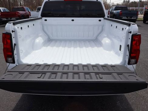 New 2026 Chevrolet Colorado W/T w/ WT Custom Package AWD/4WD image 23