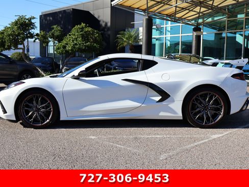 Used 2025 Chevrolet Corvette Stingray Coupe w/ 1LT image 5