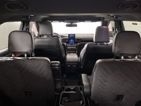 Used 2021 Ford Explorer ST w/ Equipment Group 401A image 18