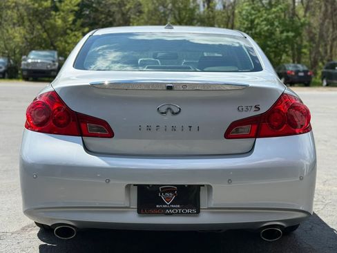 Used 2013 INFINITI G37 Journey w/ Premium Pkg RWD image 4