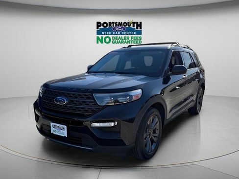 Used 2022 Ford Explorer XLT w/ Equipment Group 202A AWD/4WD image 16