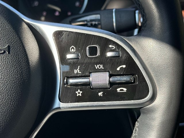 Certified 2022 Mercedes-Benz GLC 300 4MATIC image 21