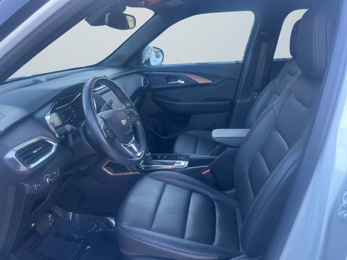 Used 2023 Chevrolet TrailBlazer ACTIV image 11