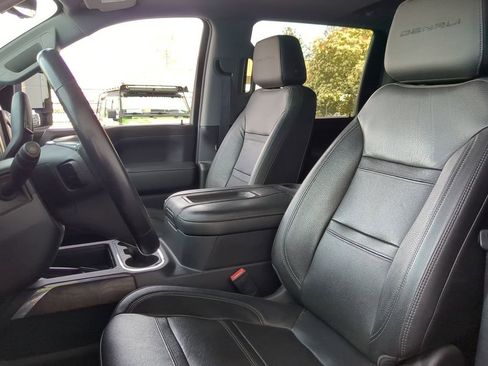 Used 2020 GMC Sierra 3500 Denali w/ Denali Ultimate Package AWD/4WD image 6
