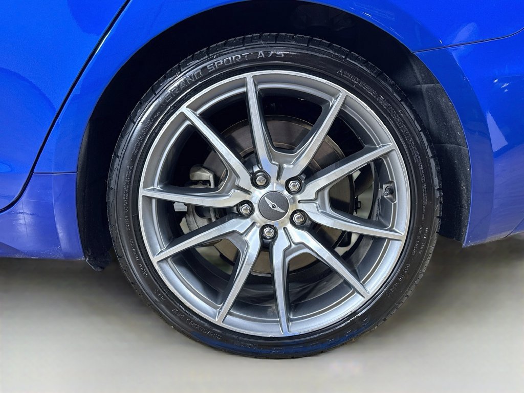 Used 2022 Genesis G70 3.3T RWD image 30