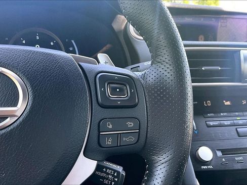 Used 2017 Lexus IS 350 F Sport w/ F Sport Package RWD image 22