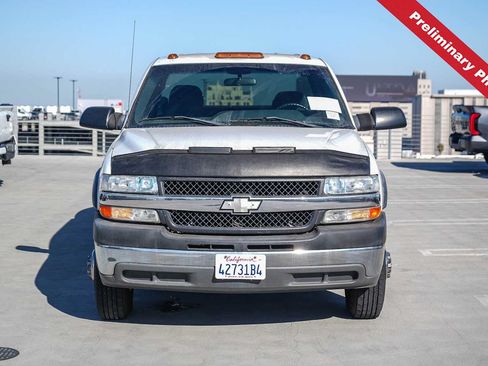 Used 2001 Chevrolet Silverado 3500 LS RWD image 2