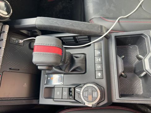 Used 2025 Toyota Tacoma TRD Pro image 19