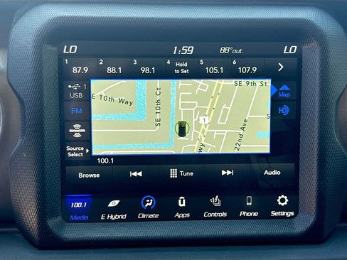 Used 2023 Jeep Wrangler Unlimited w/ Cold Weather Group AWD/4WD image 16