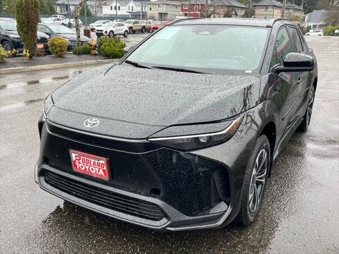 Certified 2023 Toyota bZ4X XLE w/ Weather Package image 4