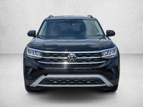Used 2022 Volkswagen Atlas SE FWD image 2