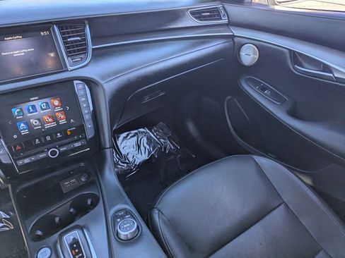 Certified 2024 INFINITI QX50 Luxe image 20