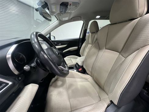 Used 2022 Subaru Ascent Premium w/ Convenience Package image 11