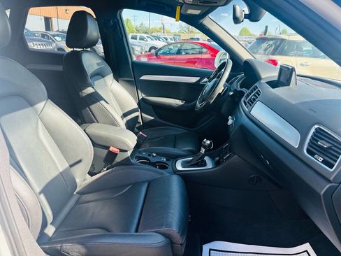 Used 2018 Audi Q3 2.0T Premium w/ Convenience Package image 9