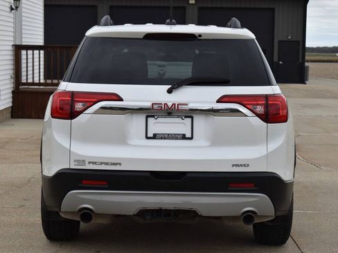 Used 2019 GMC Acadia SLE AWD/4WD image 4