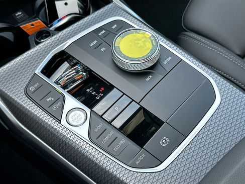 New 2026 BMW 330i Sedan w/ M Sport Package RWD image 14