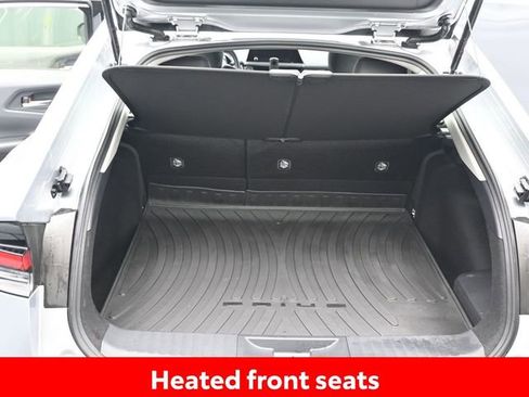 Used 2025 Toyota Prius XLE image 18