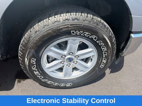 Used 2021 Ford F150 XLT AWD/4WD image 22