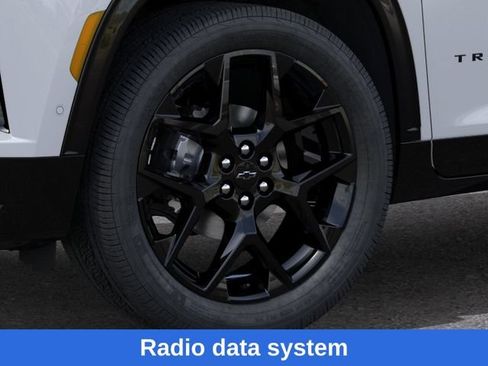 New 2026 Chevrolet Traverse RS w/ LPO, Floor Liner Package AWD/4WD image 10