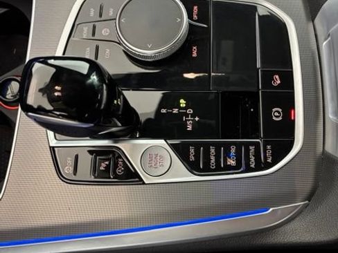 Used 2019 BMW X5 xDrive40i w/ Premium Package 2 AWD/4WD image 18