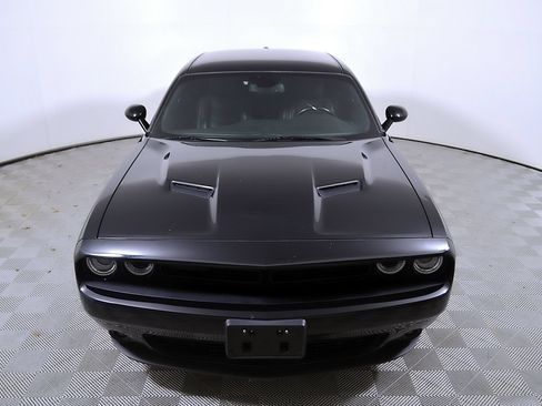 Used 2023 Dodge Challenger SXT w/ Blacktop Package RWD image 4