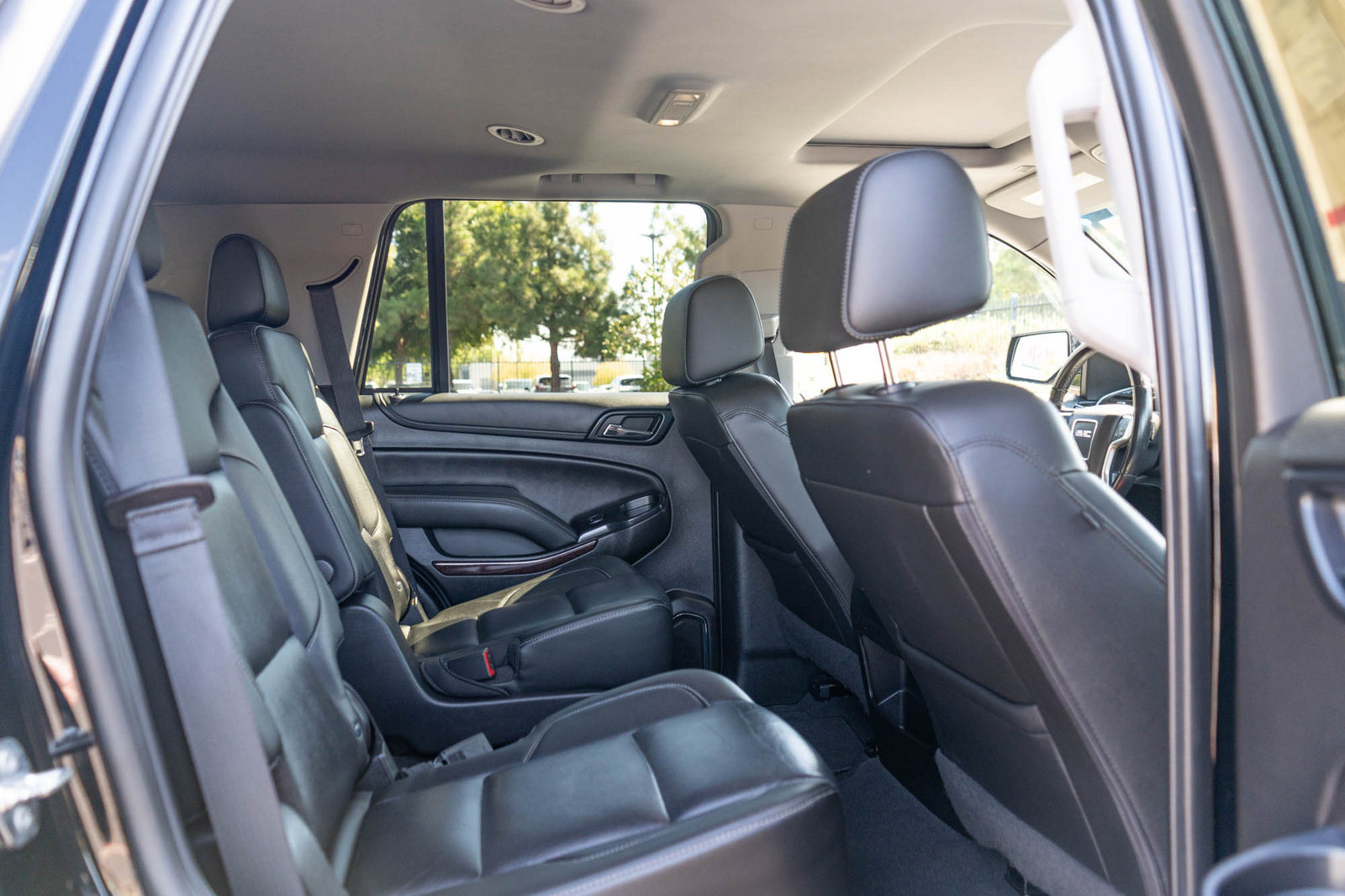 Used 2019 GMC Yukon SLT AWD/4WD image 21