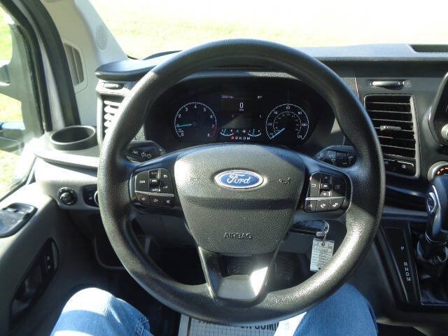 Used 2020 Ford Transit 250 Low Roof RWD image 15