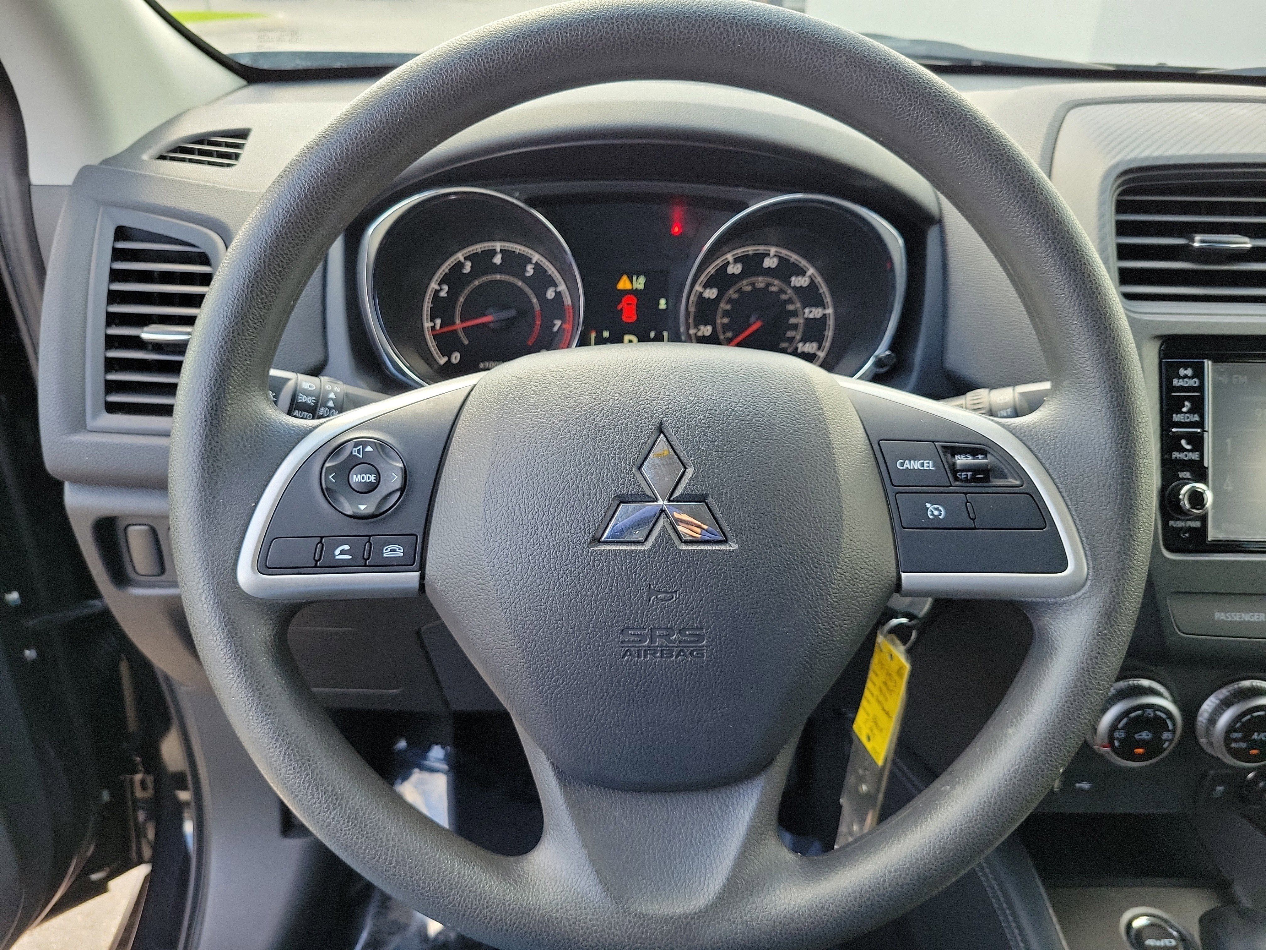 Used 2025 Mitsubishi Outlander Sport ES AWD/4WD image 20