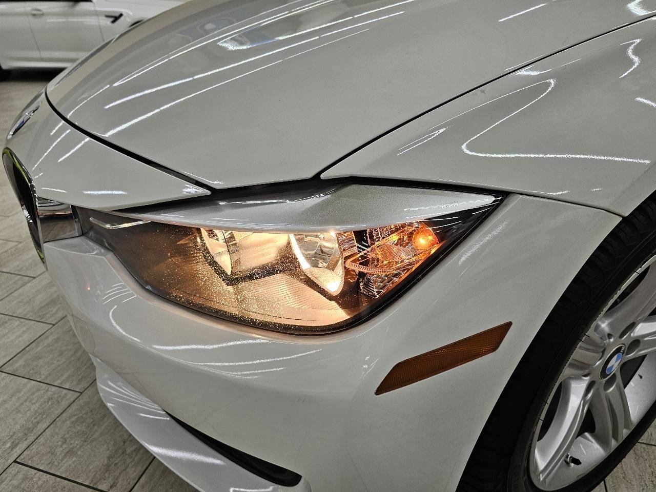 Used 2014 BMW 328i Sedan RWD image 12
