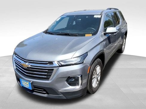 Used 2023 Chevrolet Traverse LT AWD/4WD image 5