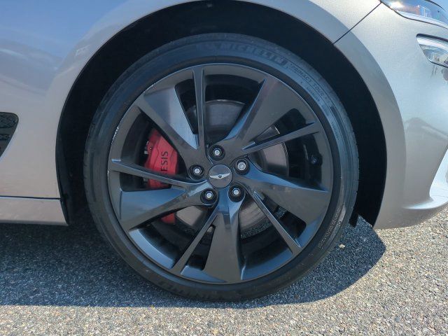 Used 2024 Genesis G70 3.3T Advanced AWD/4WD image 11