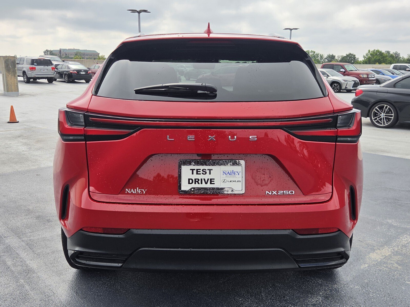Used 2024 Lexus NX 250 FWD w/ Cold Area Package image 4