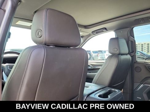 Used 2022 GMC Yukon Denali AWD/4WD image 16