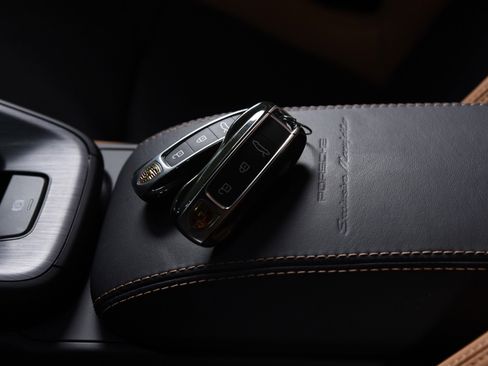 Used 2022 Porsche 911 GT3 image 19