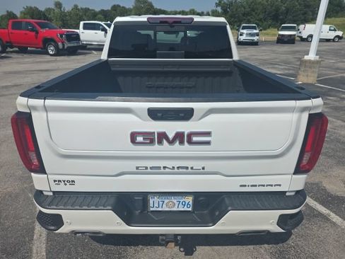 Used 2022 GMC Sierra 1500 Denali AWD/4WD image 3